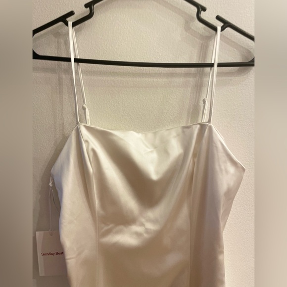 Aritzia Sunday Best Dress - Picture 2 of 4